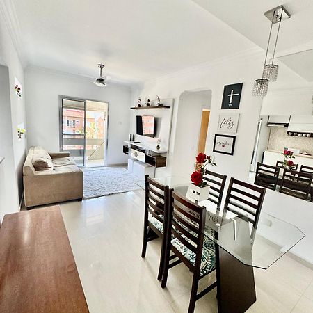 Excelente Apartamento Bem Localizado A 450 Metros Da Praia Гуаружа Экстерьер фото