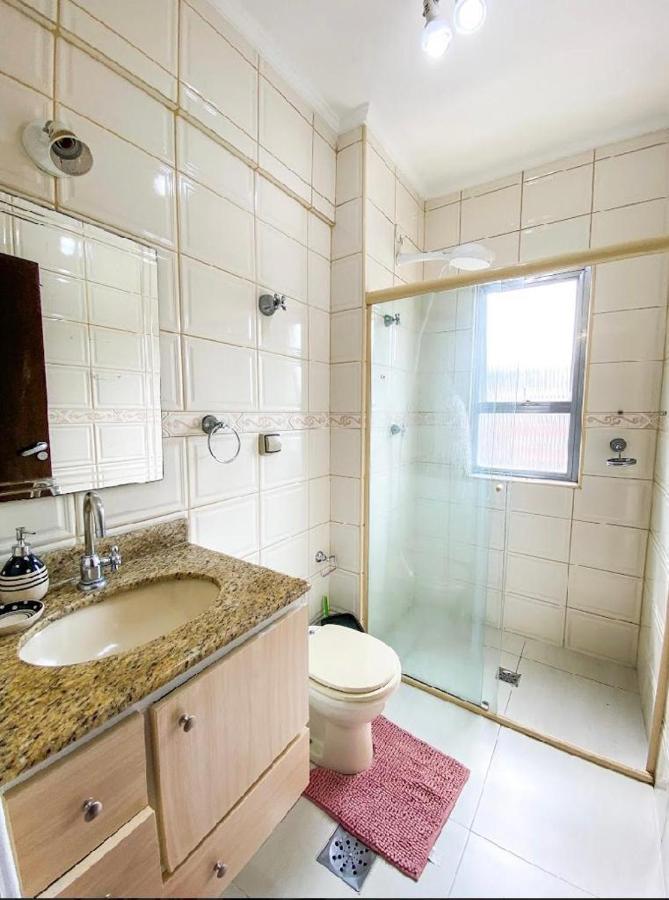 Excelente Apartamento Bem Localizado A 450 Metros Da Praia Гуаружа Экстерьер фото