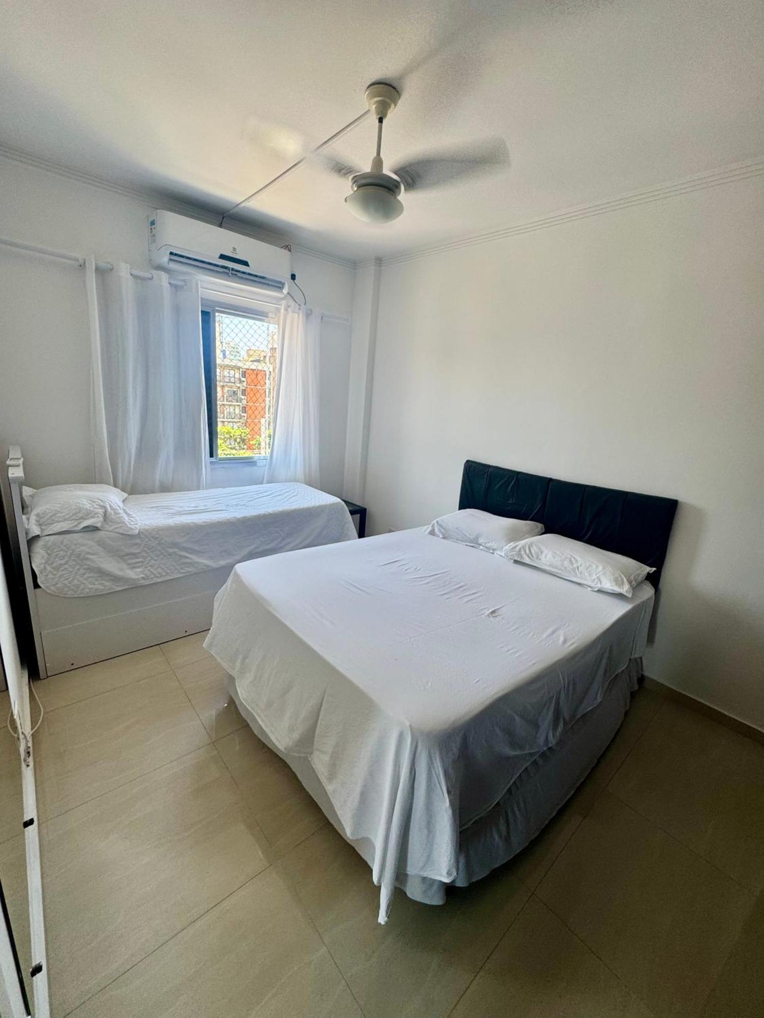 Excelente Apartamento Bem Localizado A 450 Metros Da Praia Гуаружа Экстерьер фото